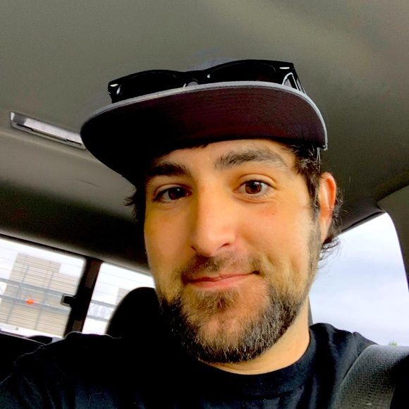 Meet your Posher, Phillip . Let’s find the treasures - Picture 1 of 1